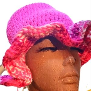 #12L❤️ve HANDMADE. Ruffle BUCKET HAT